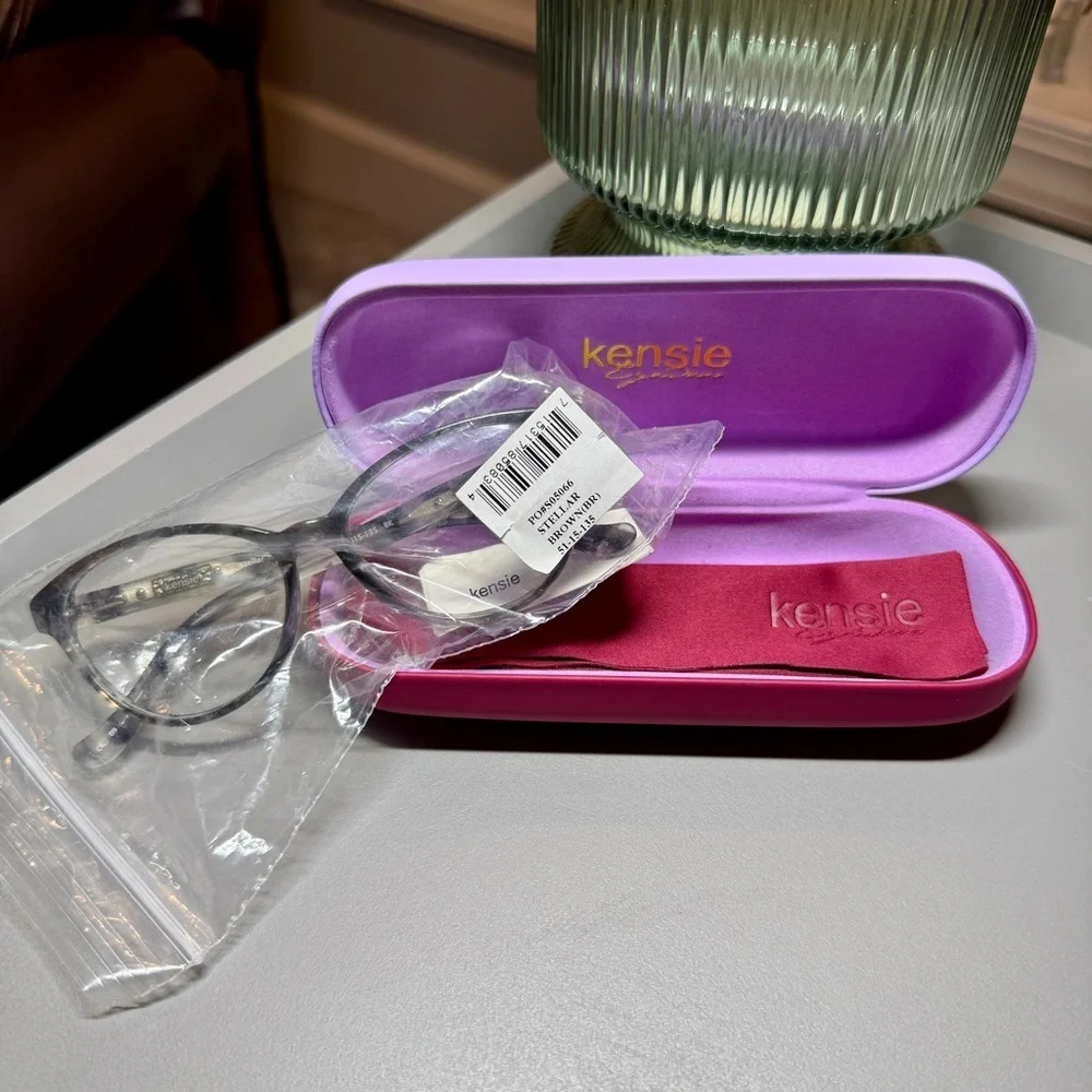 KENSIE “Stellar” Frames Cateye Black/Gray Granite Eyeglasses Demo 51-15-135 NWT